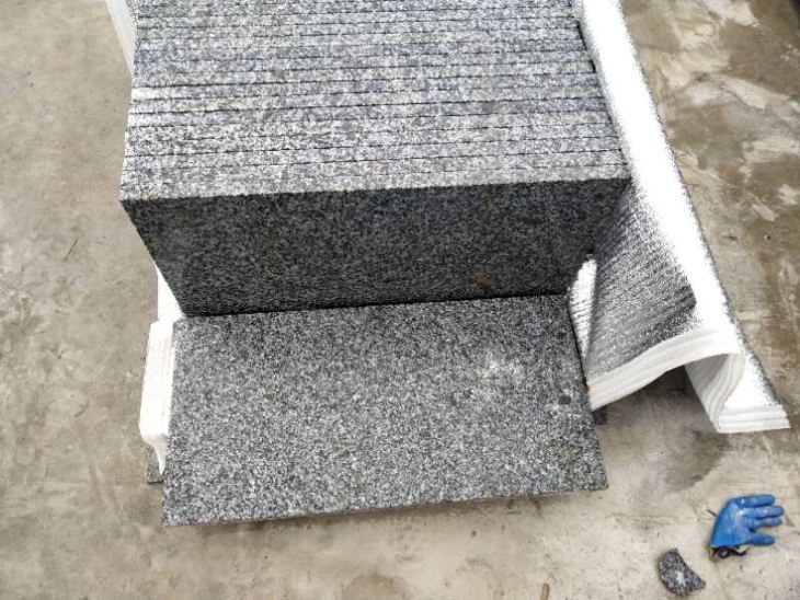 Granit Pencere Eşiği Çini