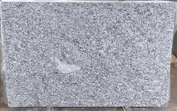 Ashen-White-Granite-for-Slab-Tile-Countertop-Island-Kitchen.webp (2)